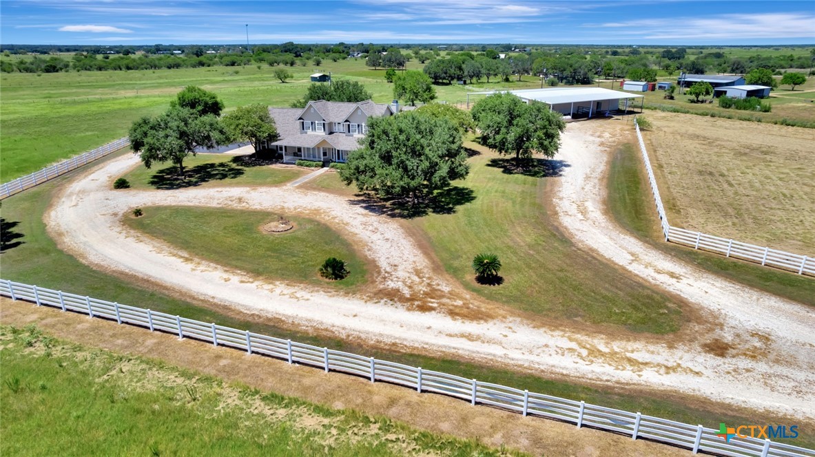 202 Prairie View Property Photo 1