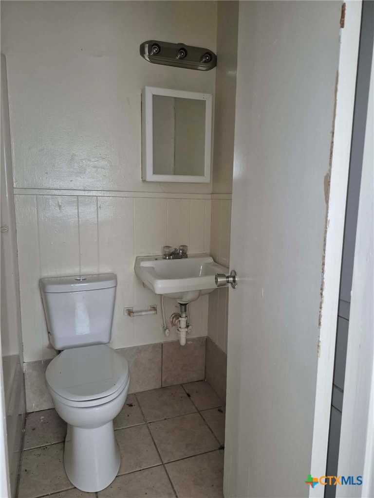 603 Sunset Lane A-f Property Photo 10