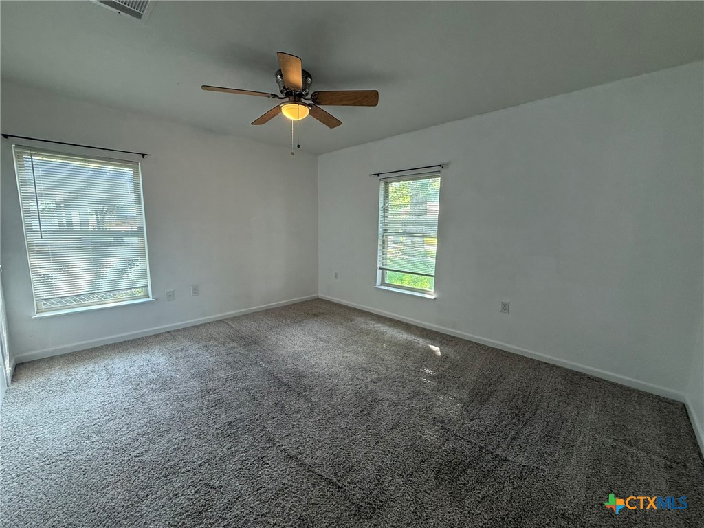 908 Wells Street Property Photo 5
