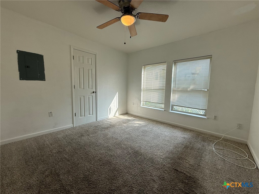 908 Wells Street Property Photo 13