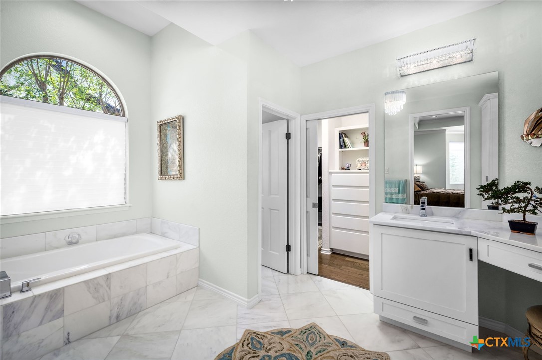 21419 Forest Waters Circle Property Photo 19
