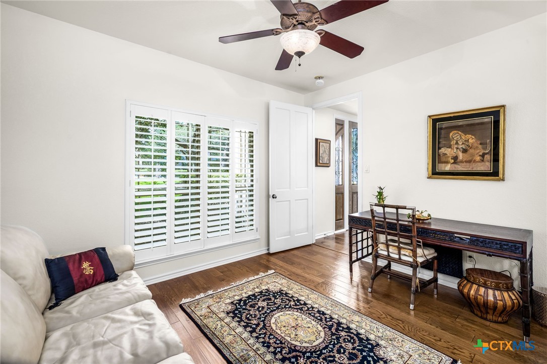 21419 Forest Waters Circle Property Photo 32