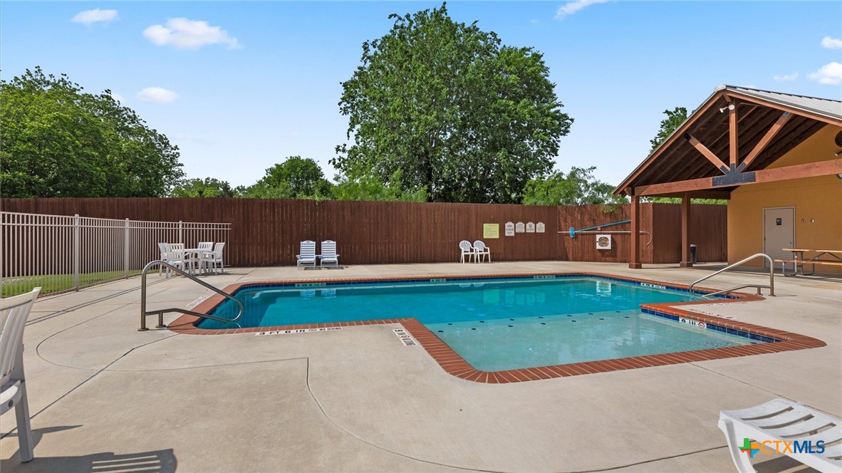 540 River Run 113 Property Photo 26