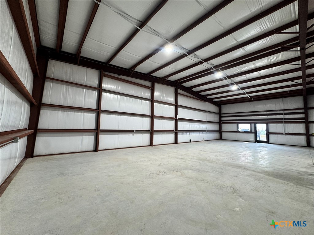 5323 Fm 1044 103 Property Photo 2