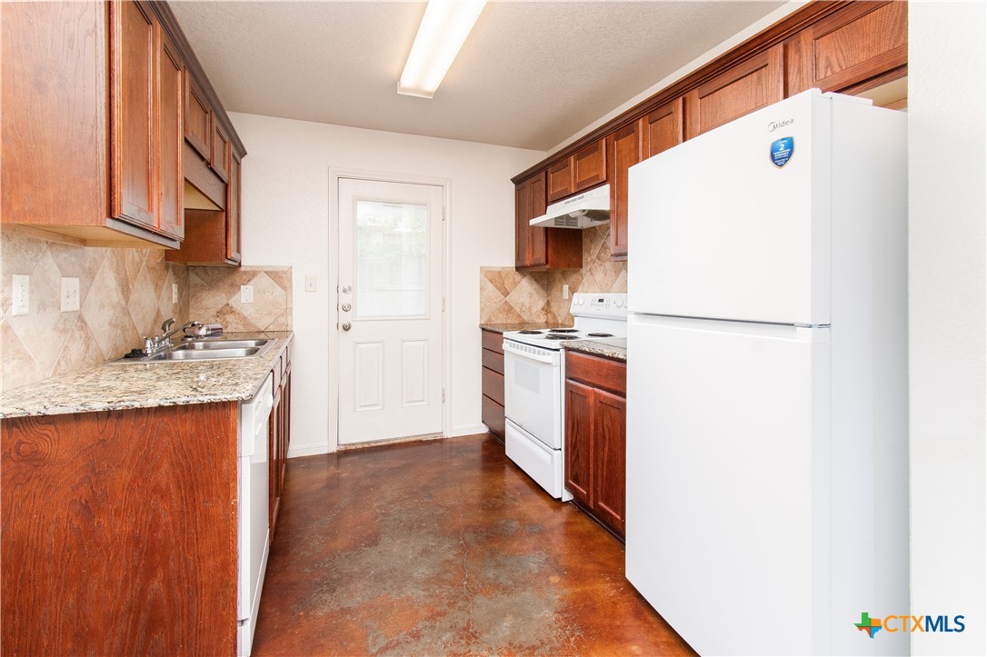 5010 205 Loop Property Photo 2
