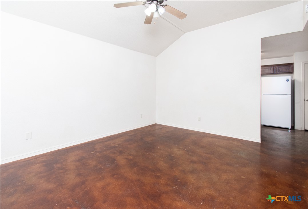 5010 205 Loop Property Photo 4