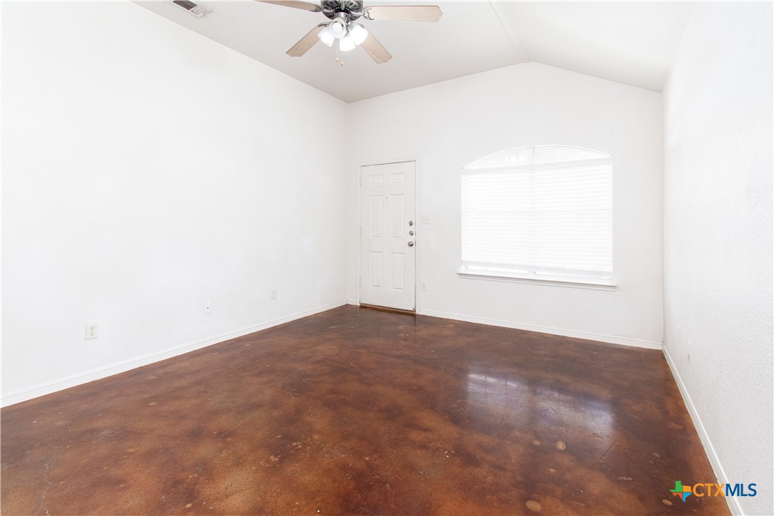 5010 205 Loop Property Photo 6