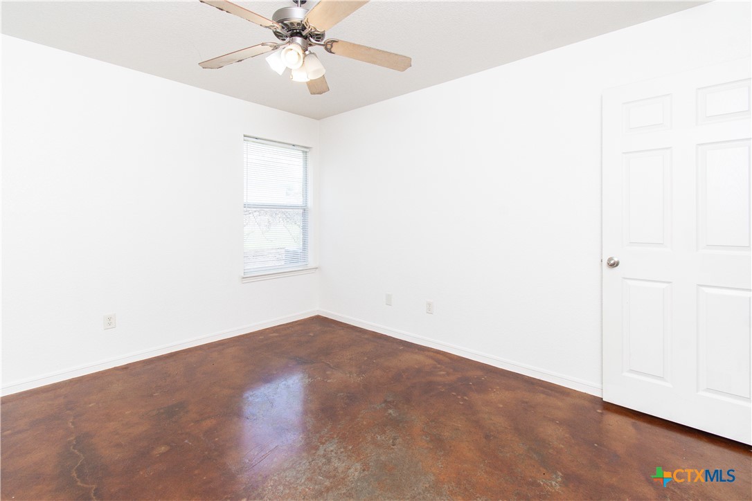 5010 205 Loop Property Photo 10