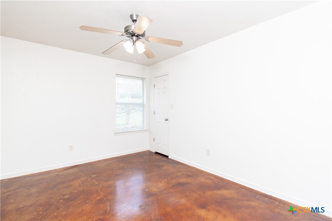 5010 205 Loop Property Photo 13
