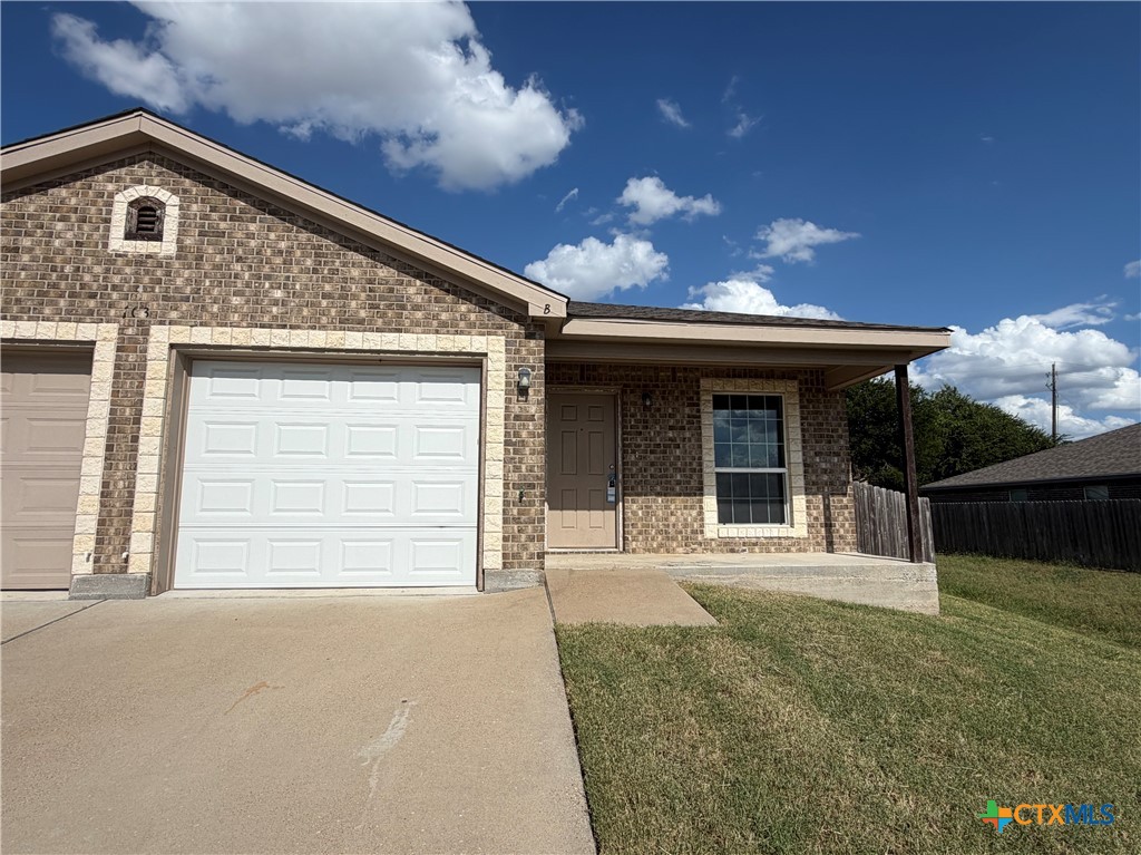 403 Olaf Drive B Property Photo 2