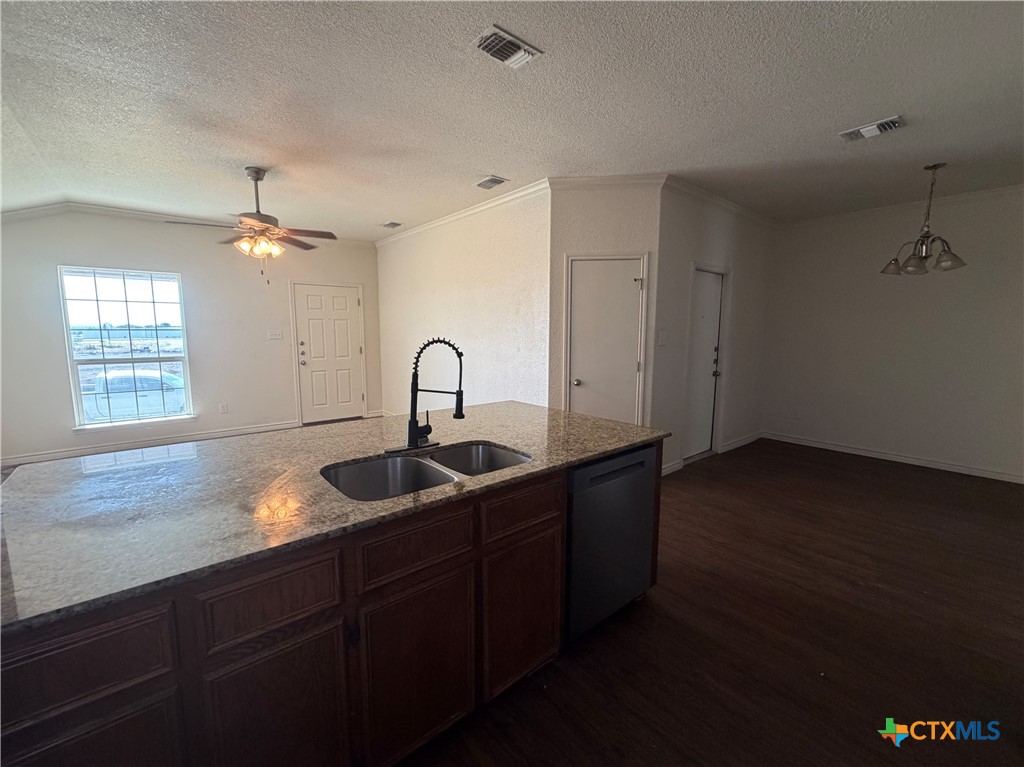 403 Olaf Drive B Property Photo 7