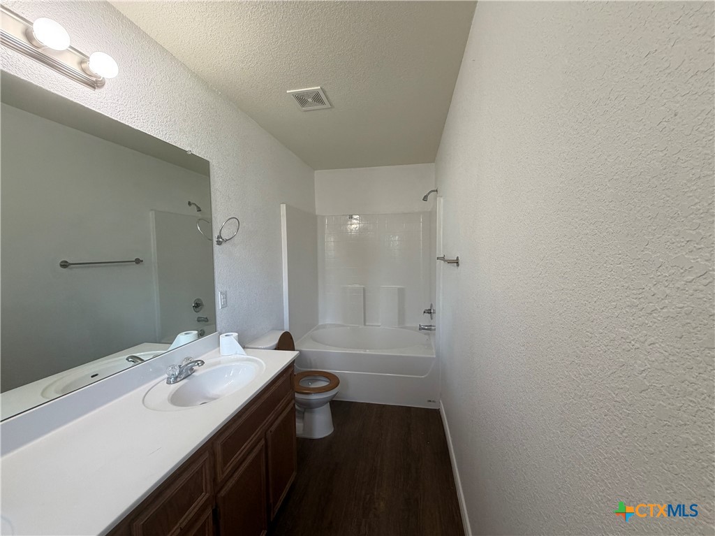 403 Olaf Drive A Property Photo 14