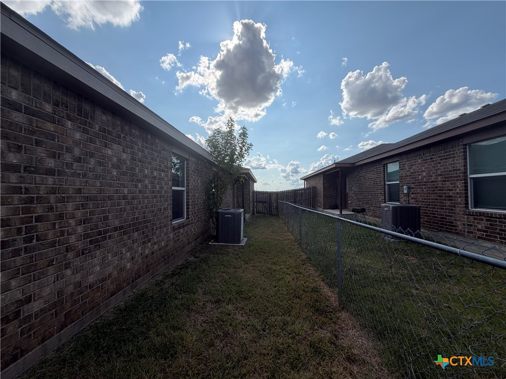 403 Olaf Drive A Property Photo 15