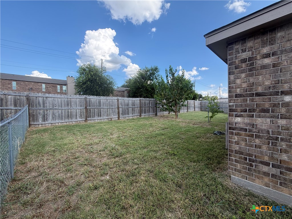 403 Olaf Drive A Property Photo 17