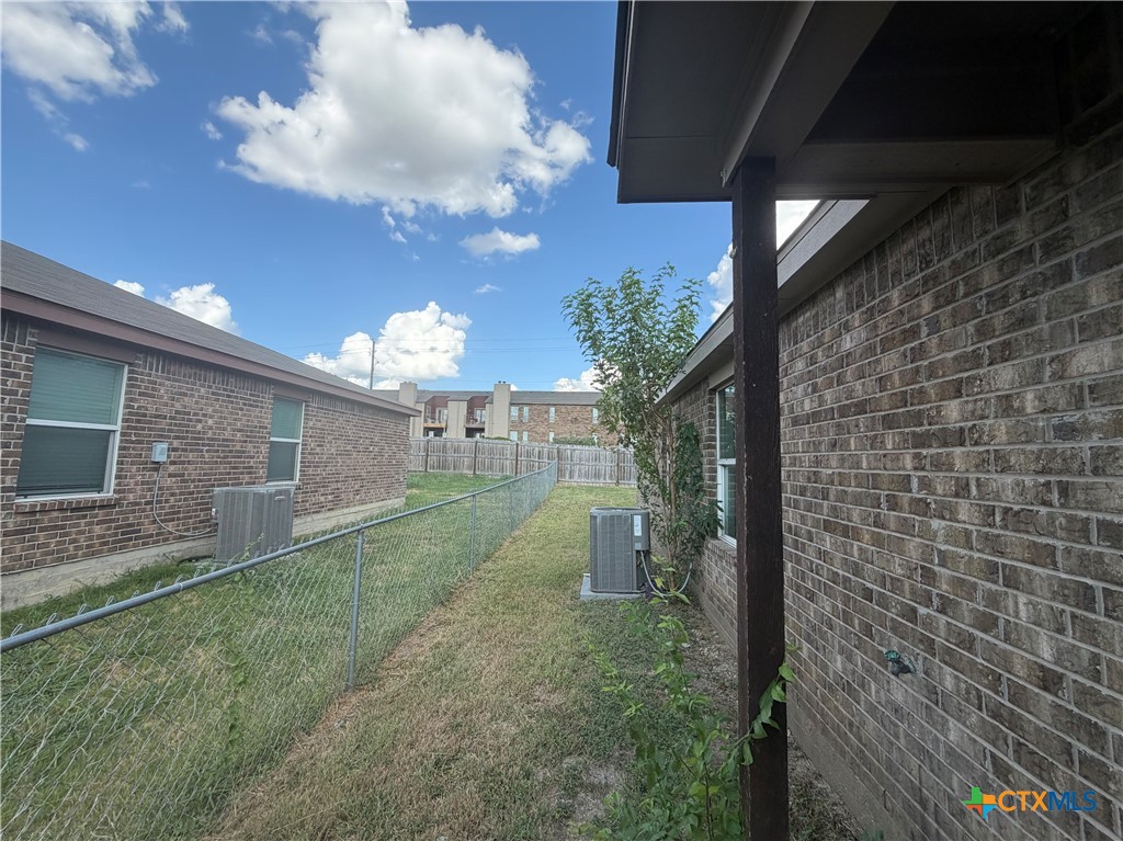 403 Olaf Drive A Property Photo 18