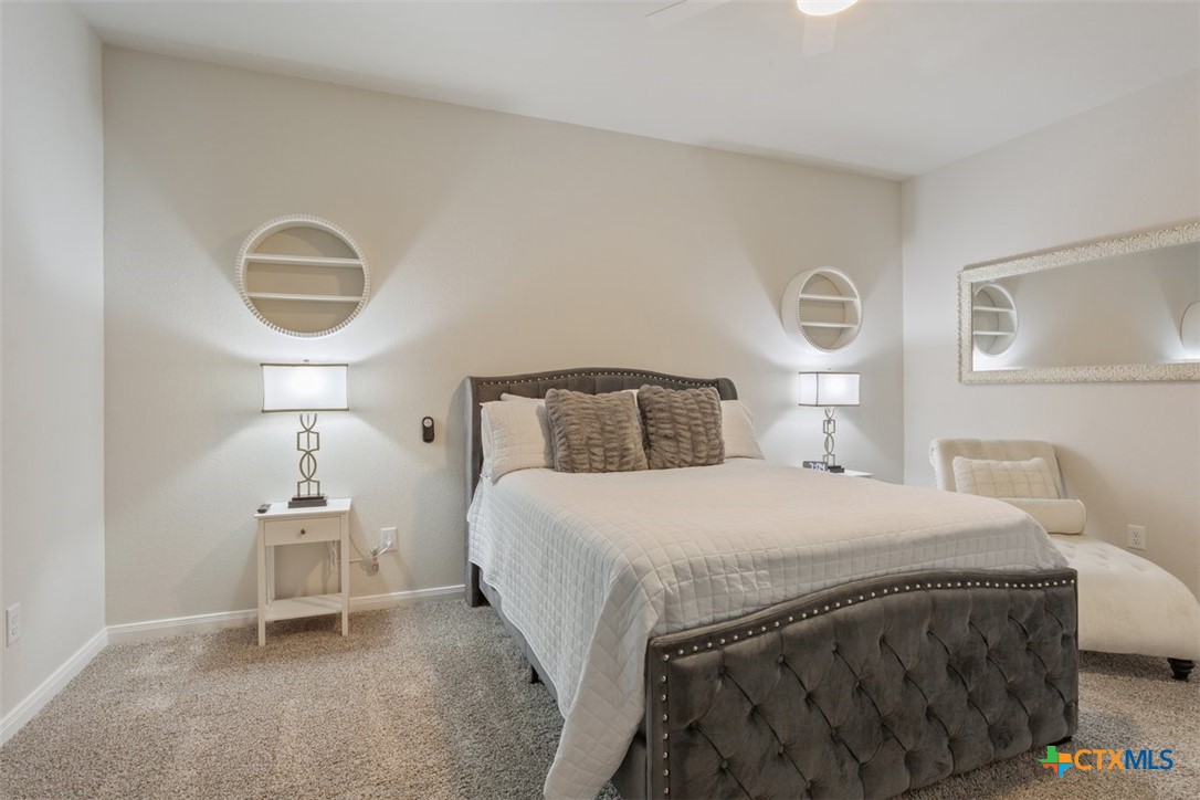 6811 Mcgregor Loop Property Photo 14