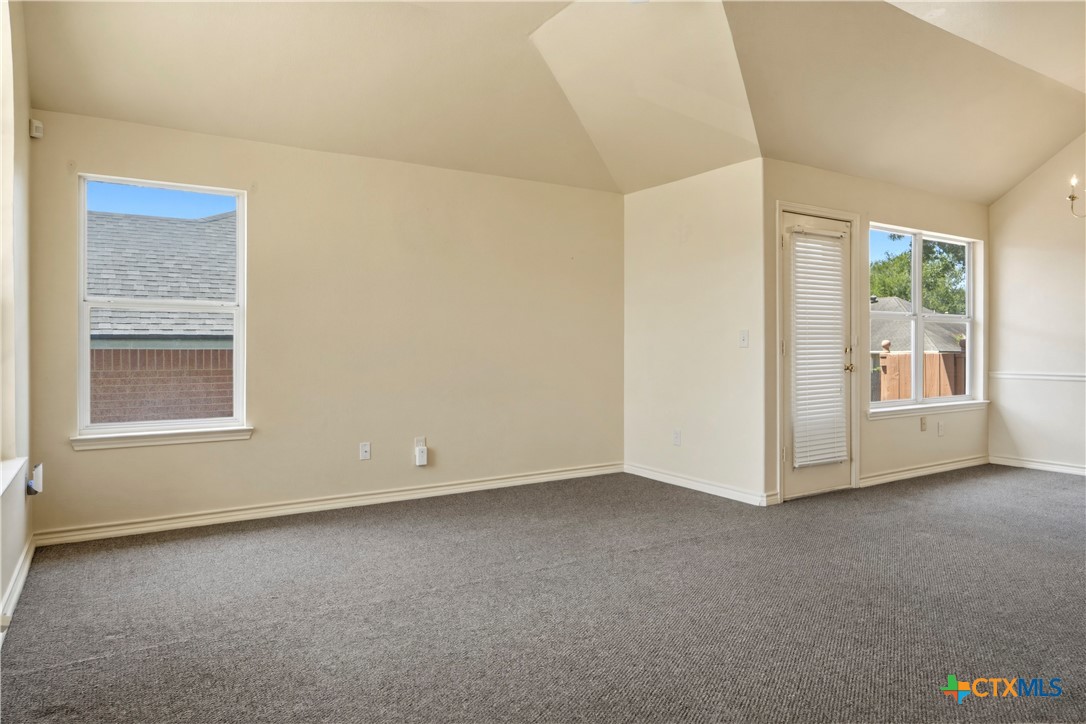 2130 Keystone Drive Property Photo 4