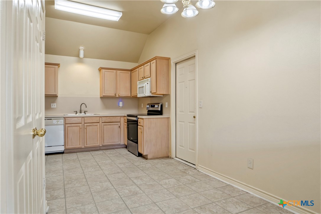 2130 Keystone Drive Property Photo 8