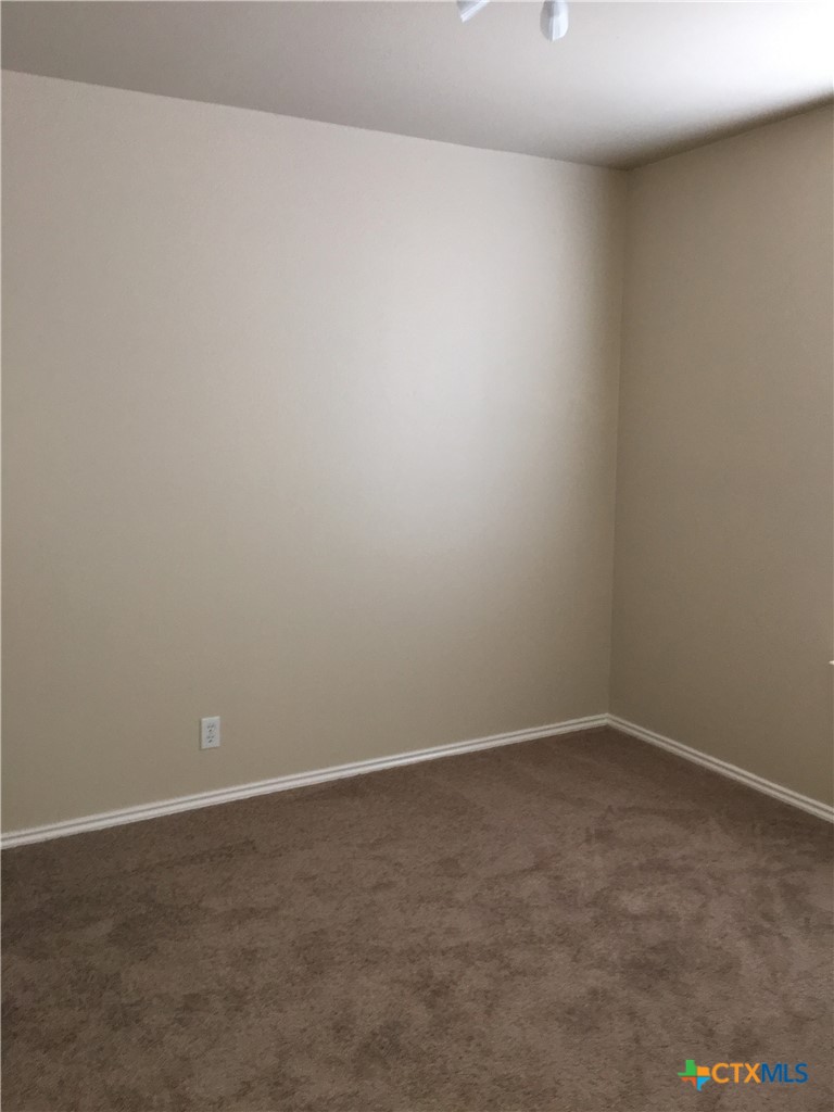3103 Swallow Pointe Property Photo 3