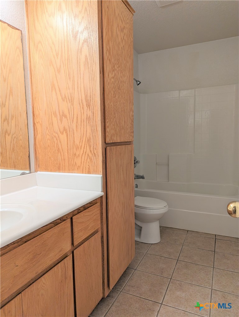 210 Dale Earnhardt Drive B Property Photo 11