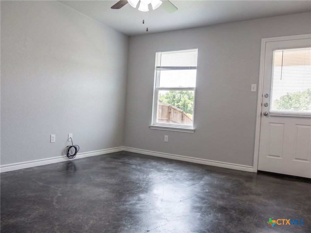1714 Risen Star Lane A Property Photo 3