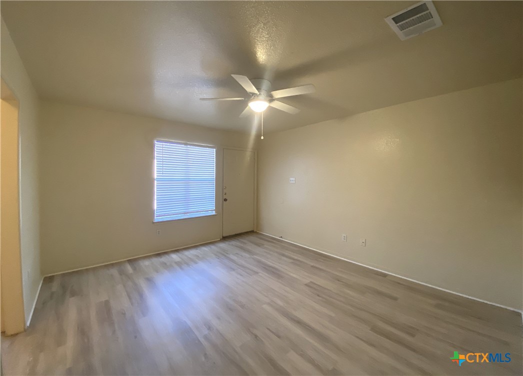 3402 Cantabrian Drive B Property Photo 3