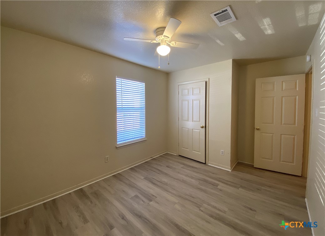 3402 Cantabrian Drive B Property Photo 5