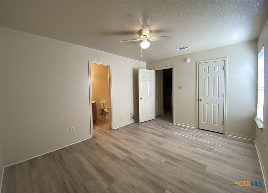 3402 Cantabrian Drive B Property Photo 11