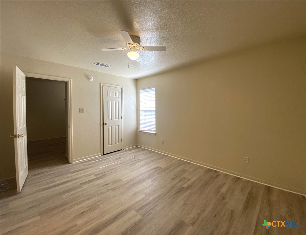 3402 Cantabrian Drive B Property Photo 12