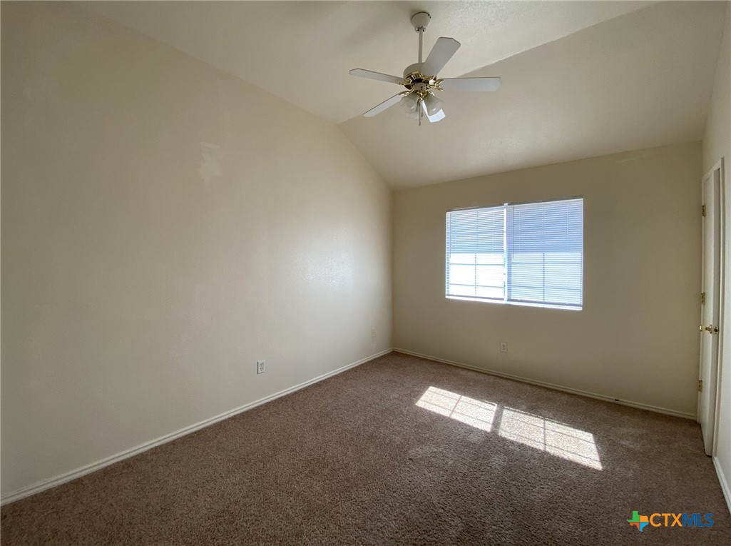 4603 Hudson Drive B Property Photo 4