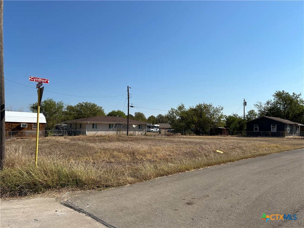 211 Cynthya Drive Property Photo 1
