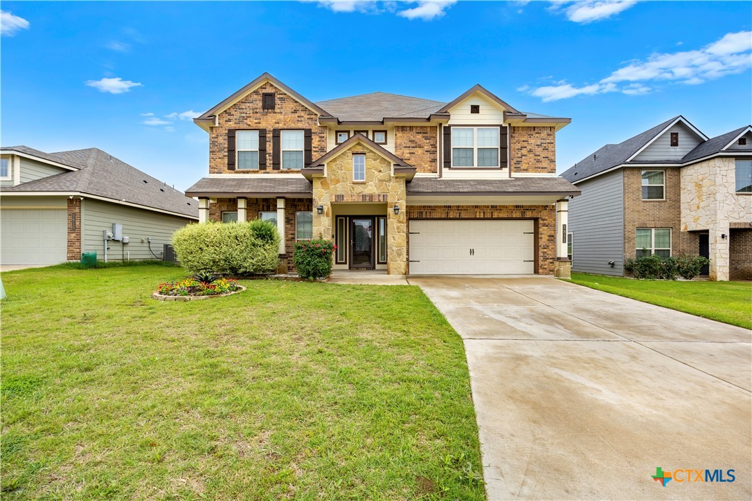 1811 Ashburn Drive Property Photo 1