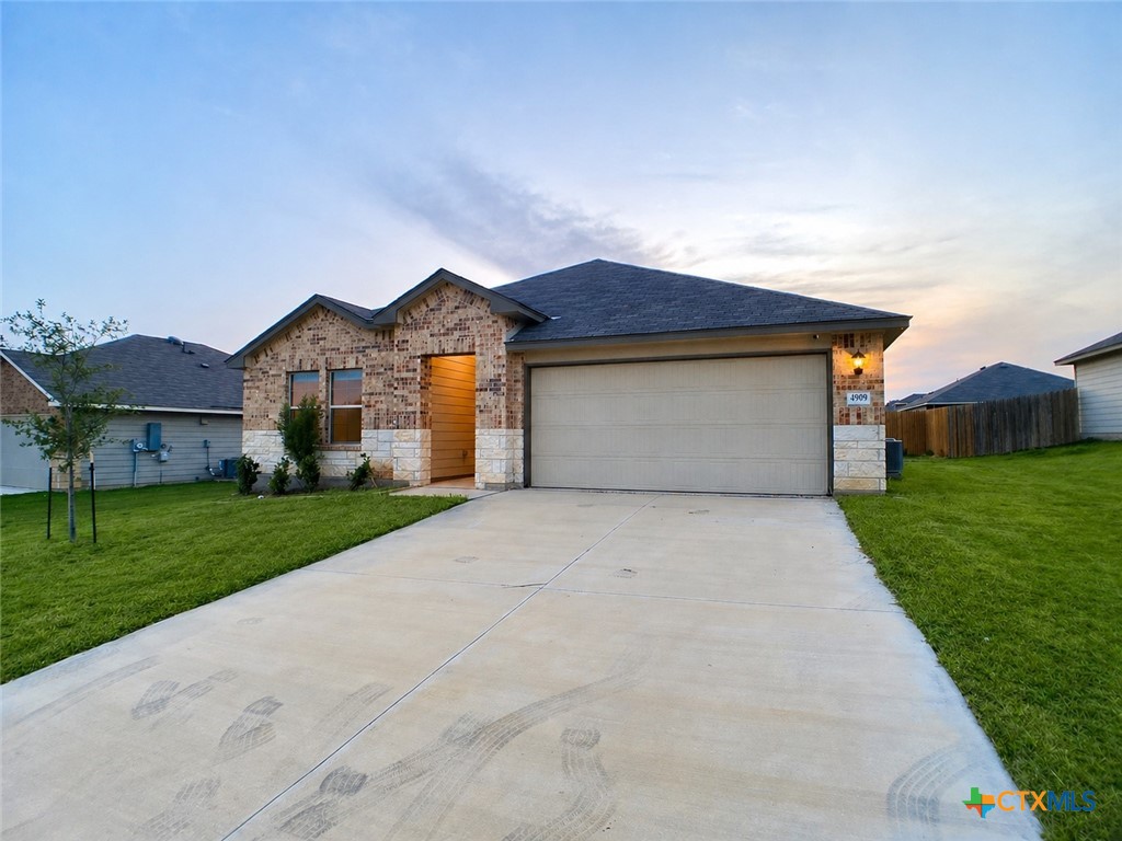4909 Brody Drive Property Photo 1
