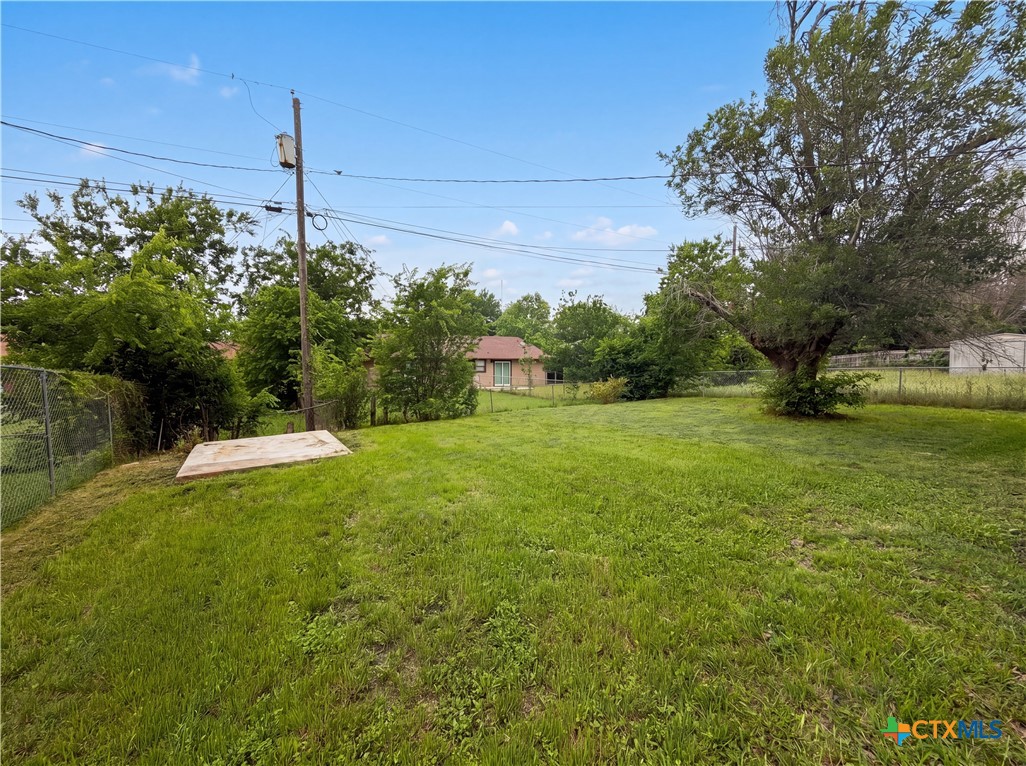 203 W Hogan Drive Property Photo 16