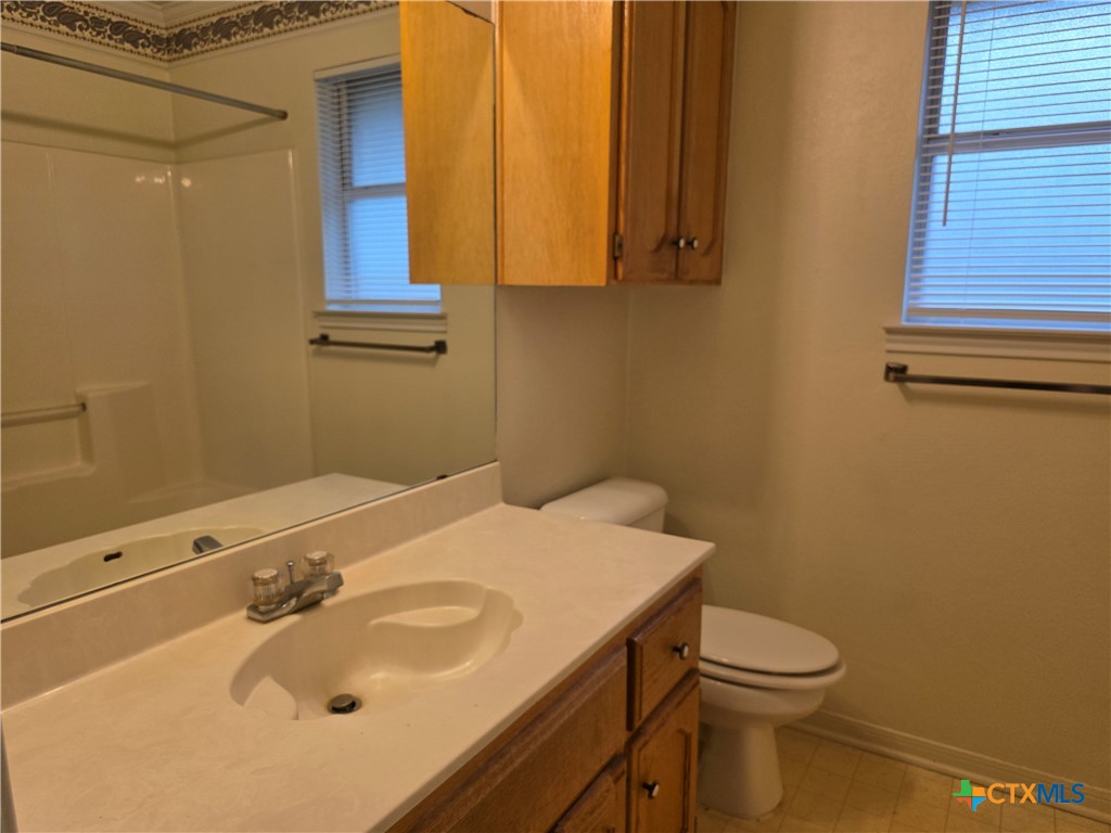 5005 Norton Drive Property Photo 12