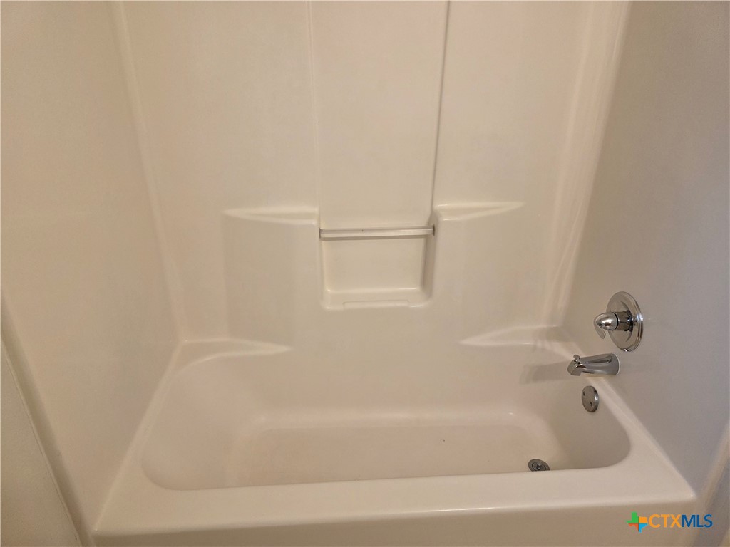 5005 Norton Drive Property Photo 13