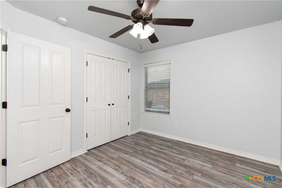 8401 Split Trail Cove Property Photo 21