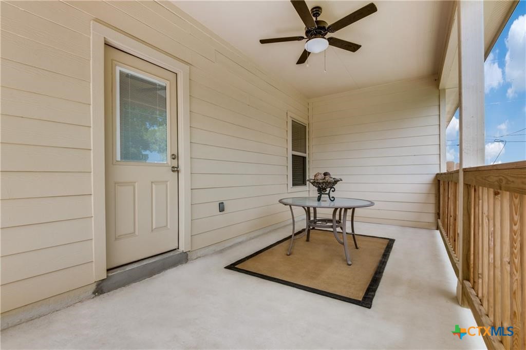 1112 Renee Way Property Photo 11