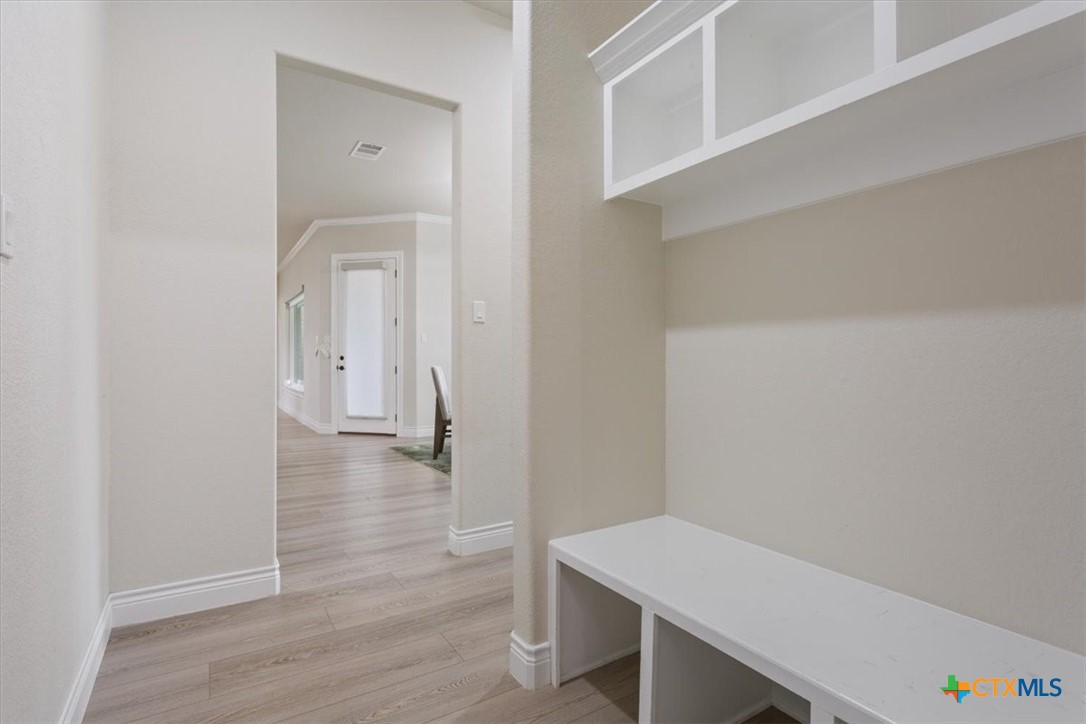 262 Glenview Circle Property Photo 42