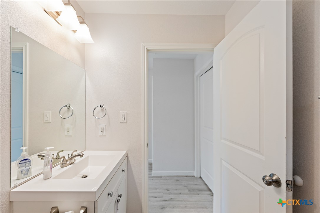 4603 Halliday Avenue Property Photo 25