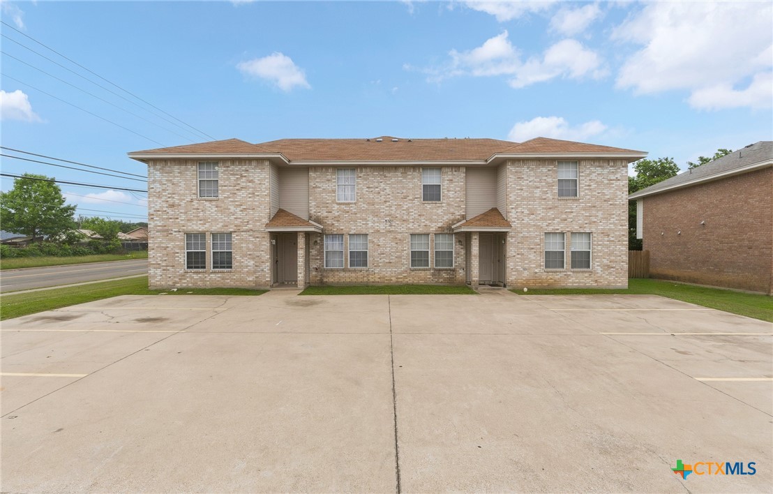 5701 Redstone Drive Property Photo