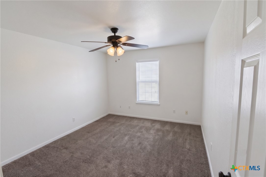 2412 Skylark Circle Property Photo 7