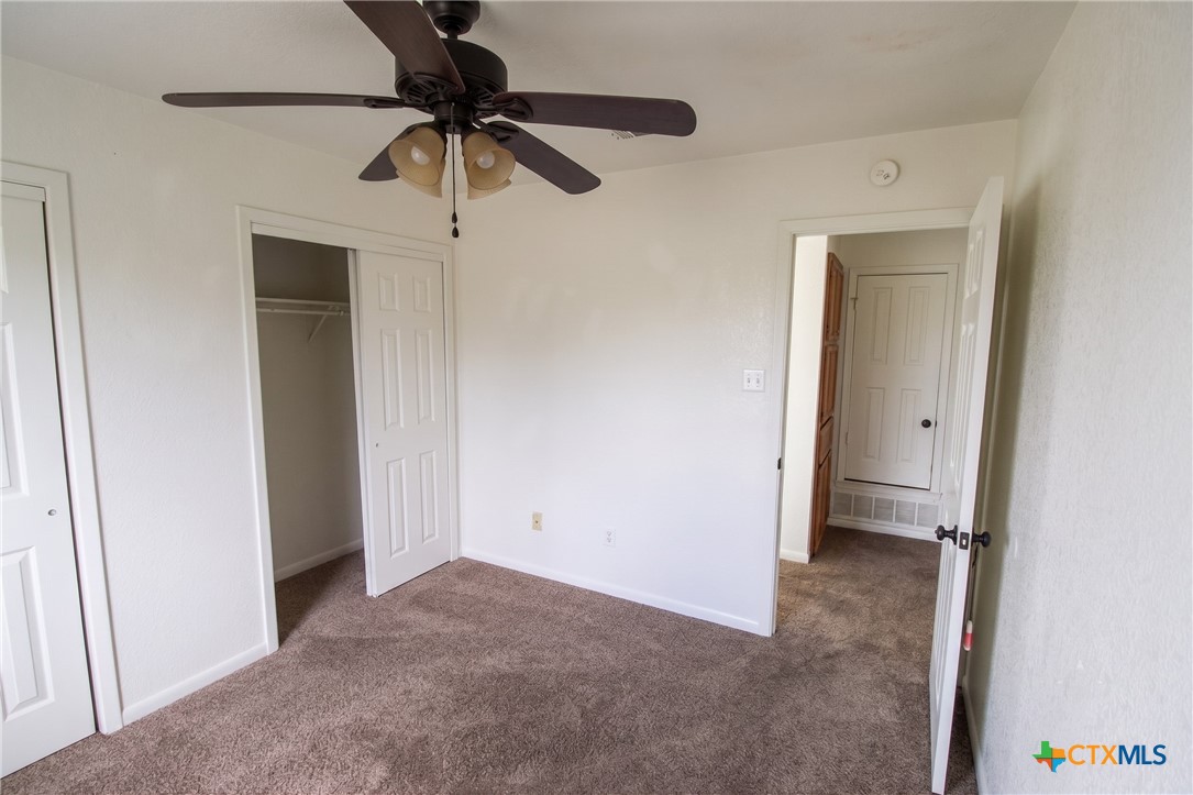 2412 Skylark Circle Property Photo 9