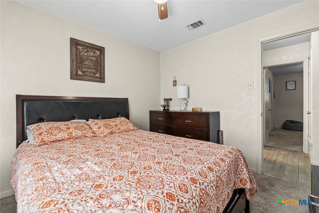 2601 Chestnut Drive Property Photo 6