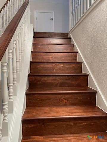 1256 Lonesome Property Photo 14