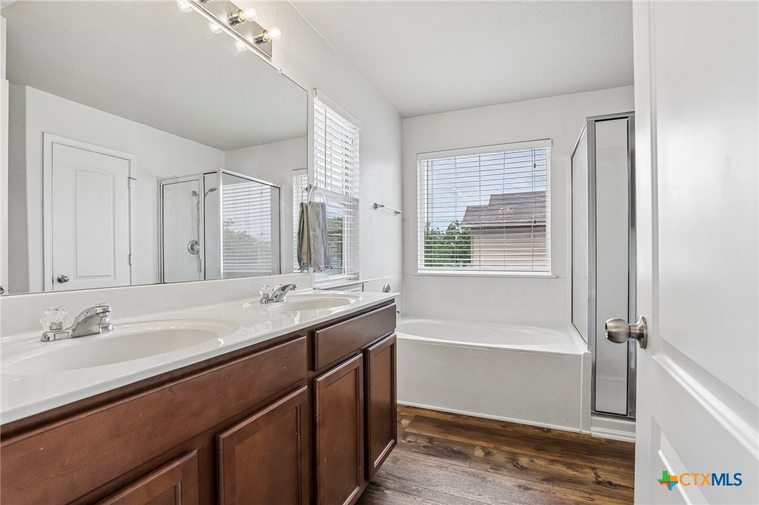 1017 Mellow Breeze Property Photo 30