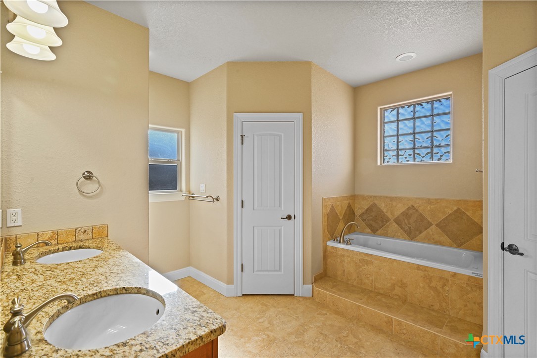 1705 Sudberg Property Photo 11