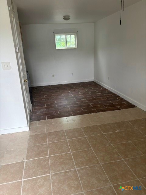 809 Root Avenue 9 Property Photo 3