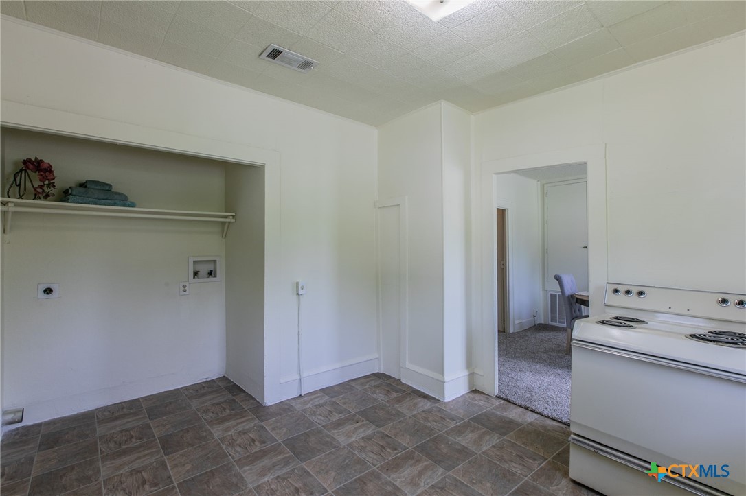 1303 S 15th Street Property Photo 6