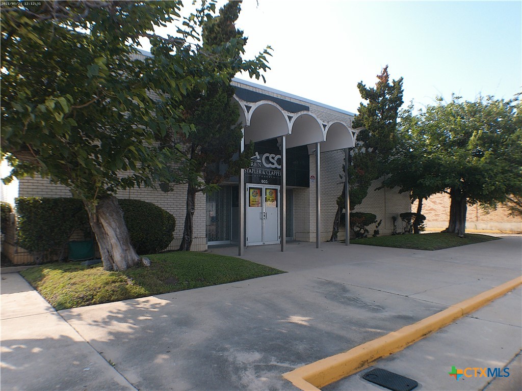 603 N 8th Street Property Photo 3